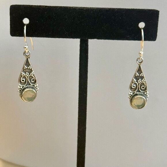 Round Ethiopian Fire Opal Dangle Earrings Southwestern Sterling Silver Teardrop - Picture 1 of 3